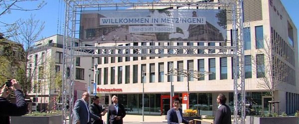 "Willkommen in Metzingen"-Banner (Quelle: RIK)