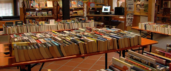 Flohmarkt Stadtbibliothek (Quelle: RIK)