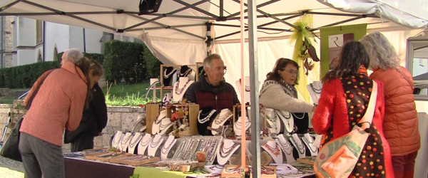 Stand mit Schmuck (Quelle: RIK)